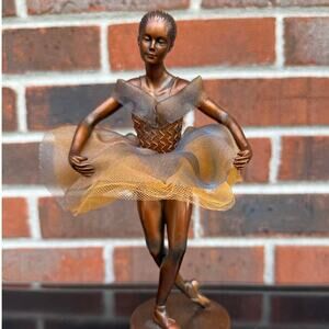 Ashton Drake "Delphinium Dreams" Le Petite Ballerina